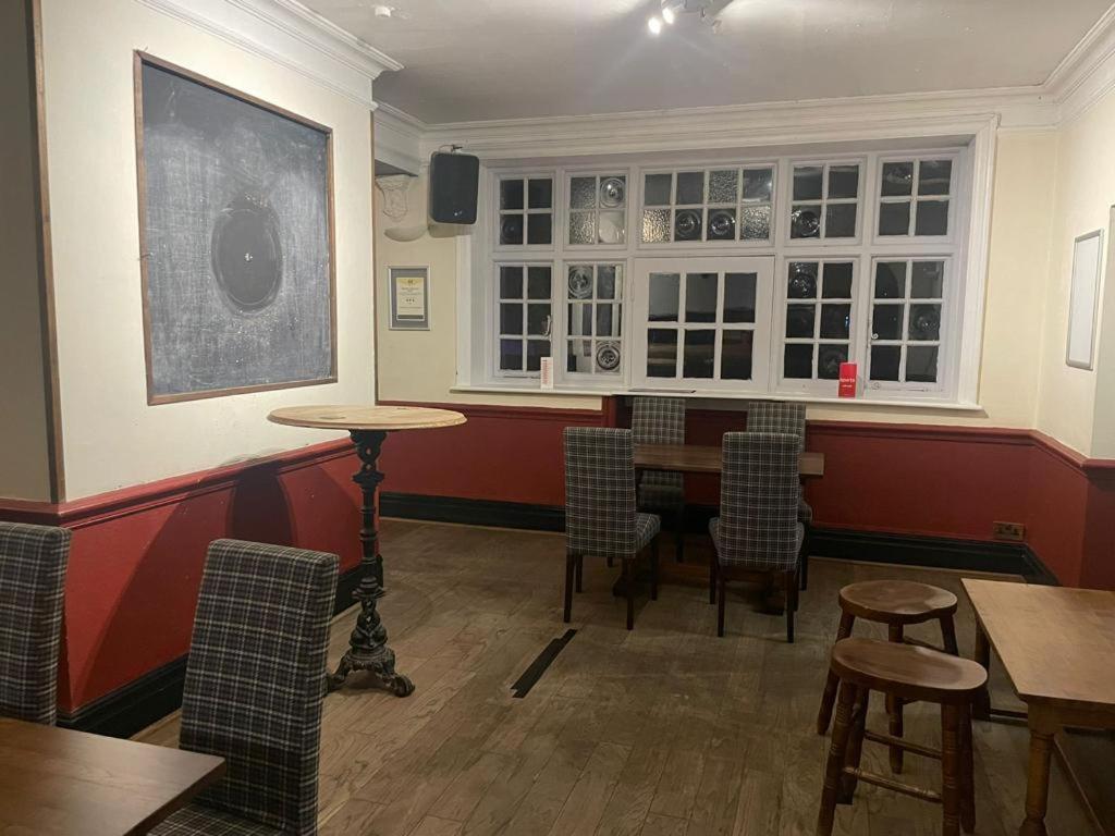קרנלי The Cranley Hotel מראה חיצוני תמונה