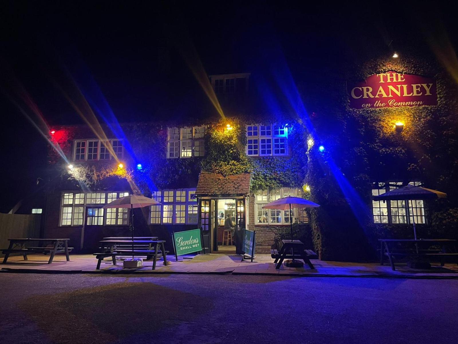קרנלי The Cranley Hotel מראה חיצוני תמונה